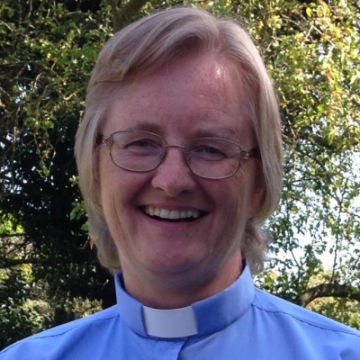 Paula Hunt